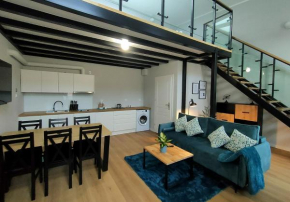 Hugo VIP Apartments